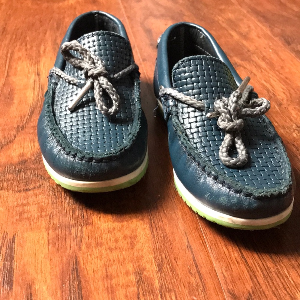 Toddler moccasins
